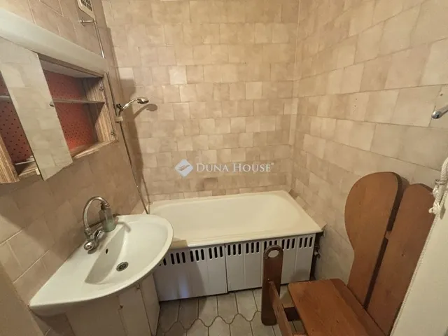 Eladó lakás Kecskemét 77 nm