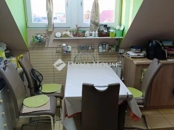 Eladó lakás Kecskemét 118 nm