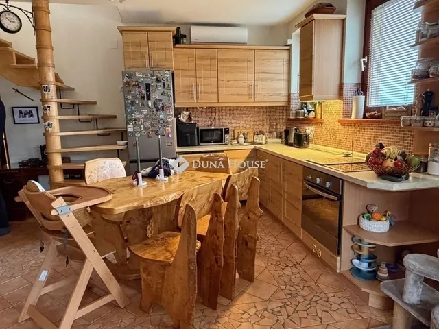 Eladó lakás Kecskemét 72 nm