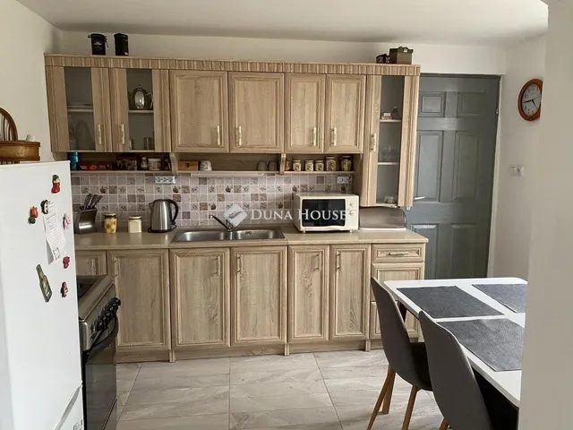 Eladó ház Ladánybene 80 nm