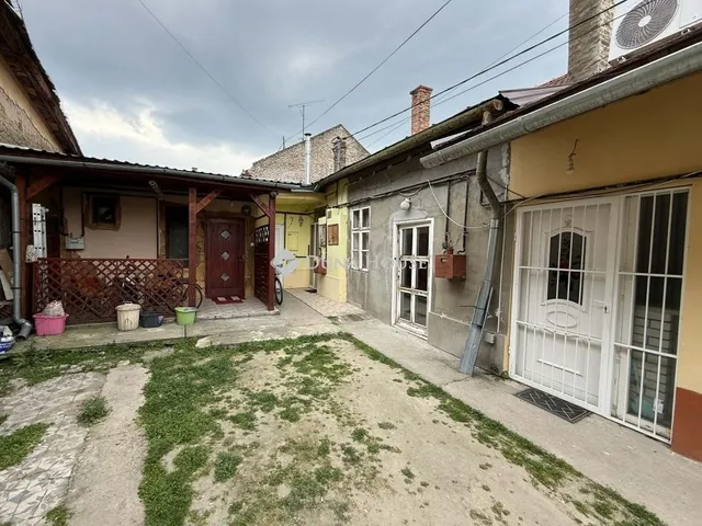 Eladó ház Nagykőrös 24 nm