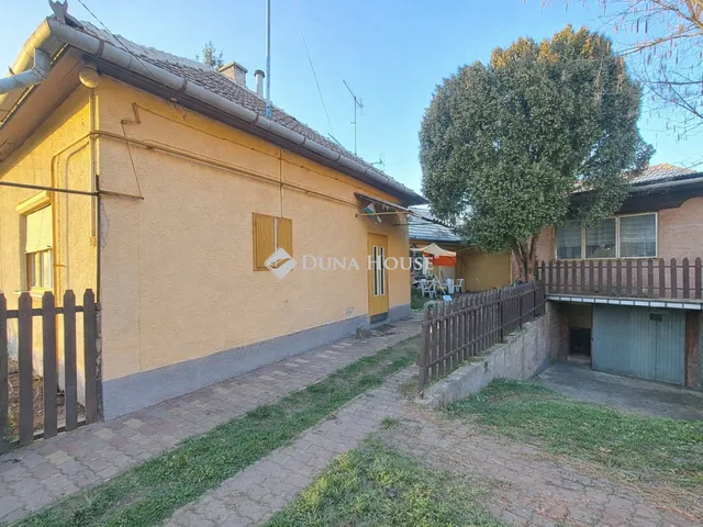 Eladó ház Lakitelek 71 nm