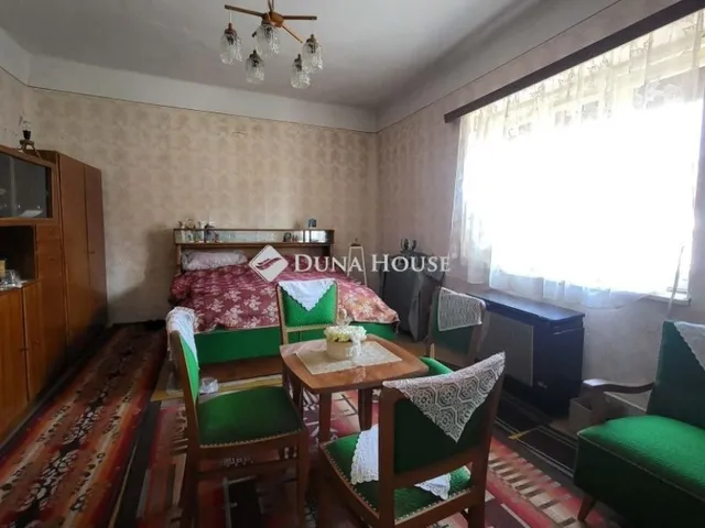 Eladó ház Kunszállás 66 nm