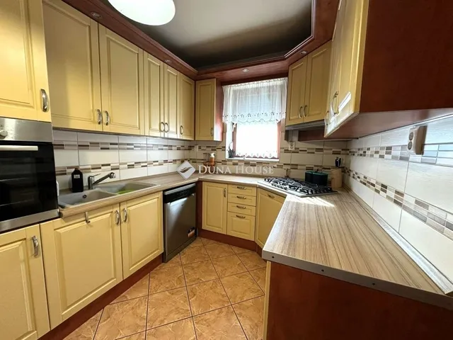 Eladó ház Jakabszállás 190 nm