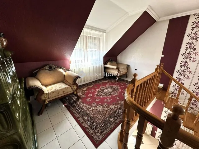 Eladó ház Jakabszállás 190 nm