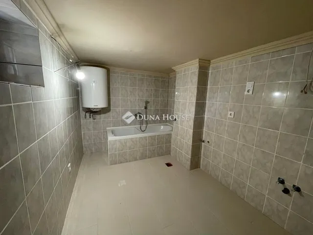 Eladó mezőgazdasági ingatlan Nagykőrös 60 nm