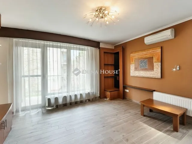 Eladó lakás Kecskemét, Hollandfalu 77 nm