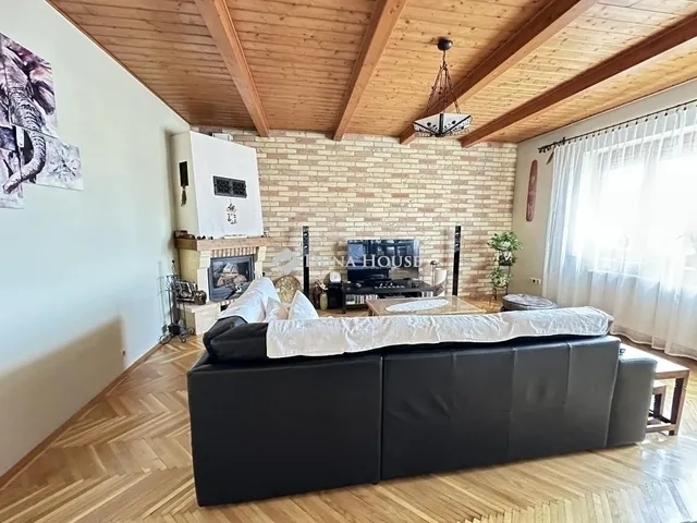 Eladó lakás Kecskemét, Villanegyed 90 nm