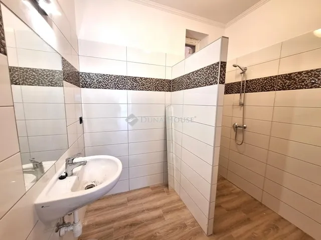 Eladó lakás Kecskemét 71 nm