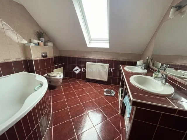 Eladó ház Kecskemét, Kadafalva 140 nm