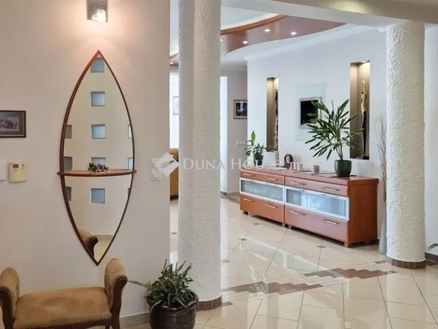 Eladó ház Kecskemét 269 nm