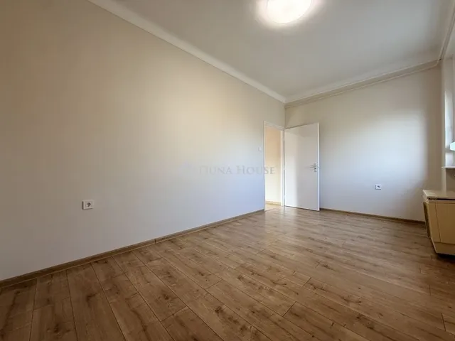Eladó lakás Kecskemét, Kisfái 69 nm