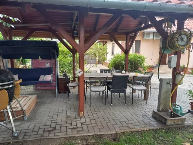 Eladó ház Kecskemét 246 nm