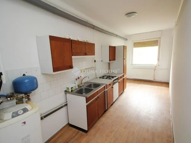 Eladó lakás Kecskemét 113 nm