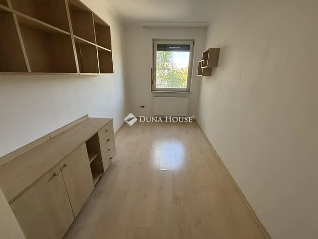 Kiadó lakás Kecskemét 77 nm