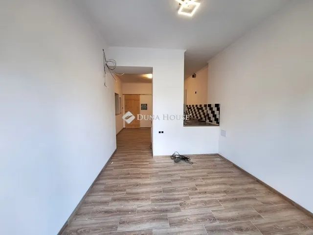 Eladó lakás Kecskemét, Bethlenváros 71 nm
