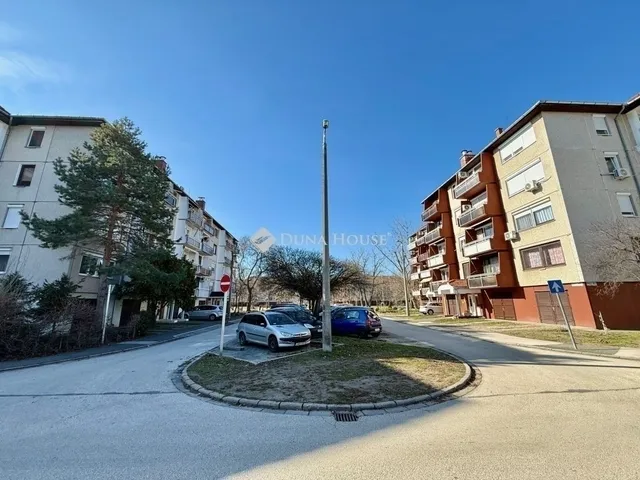 Eladó lakás Kecskemét 74 nm