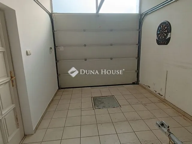 Eladó ház Kecskemét, Hunyadiváros 100 nm