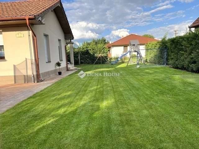 Eladó ház Kecskemét, Kadafalva 100 nm