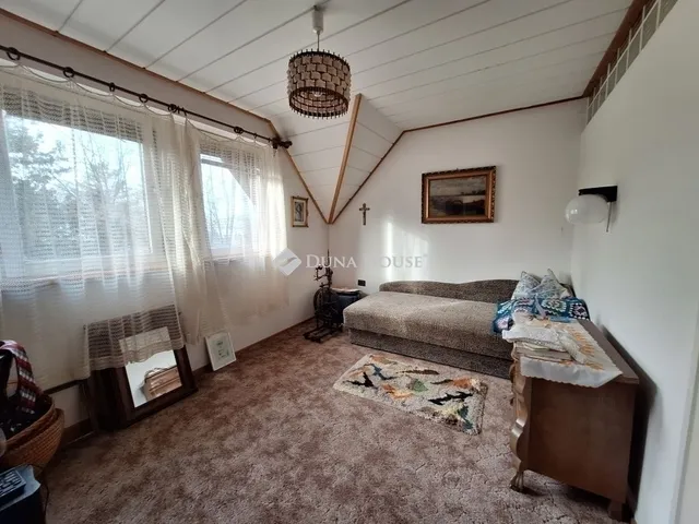 Eladó ház Kecskemét, Hunyadiváros 99 nm