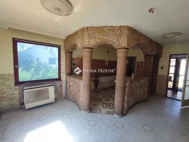 Eladó ház Kecskemét 250 nm