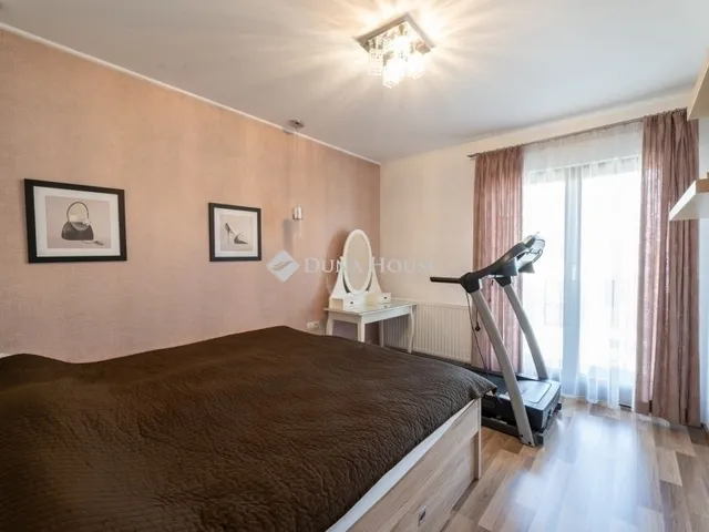 Eladó ház Kecskemét, Kadafalva 289 nm