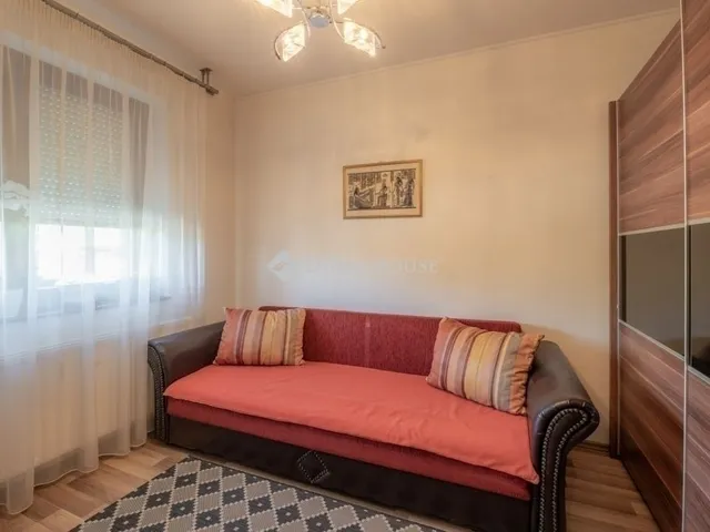 Eladó ház Kecskemét 289 nm