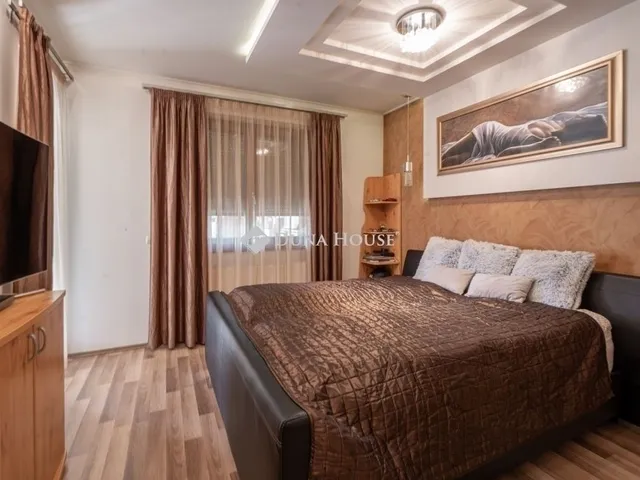 Eladó ház Kecskemét 289 nm