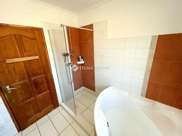 Eladó ház Kecskemét, Hetényegyháza 145 nm
