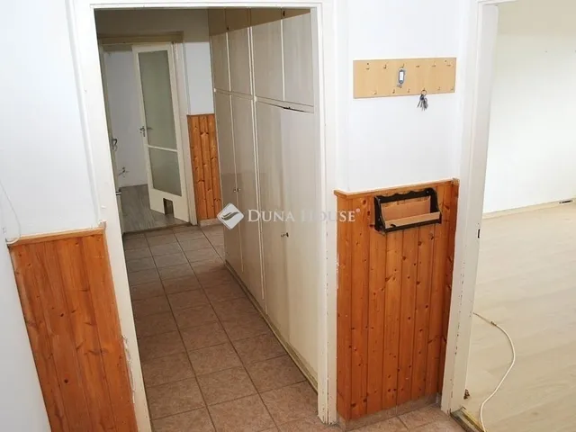 Eladó lakás Kecskemét 77 nm