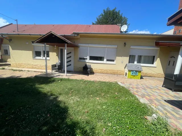 Eladó ház Kecskemét, Belváros 130 nm