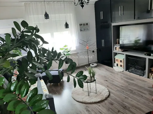 Eladó ház Izsák 120 nm
