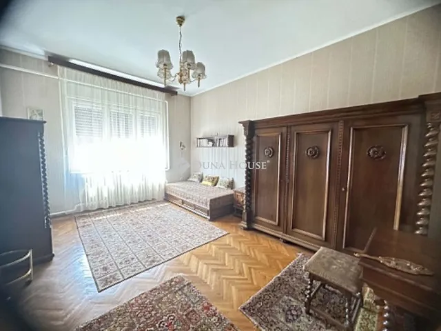 Eladó lakás Kecskemét 101 nm