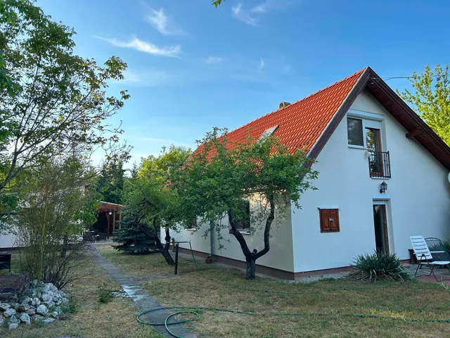 Eladó ház Kecskemét, Máriahegy 110 nm