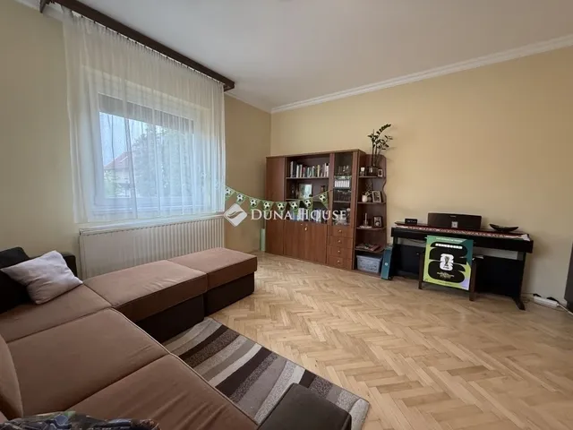 Eladó ház Kecskemét 198 nm