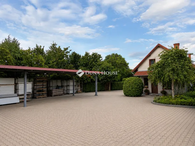 Eladó ház Kecskemét 150 nm
