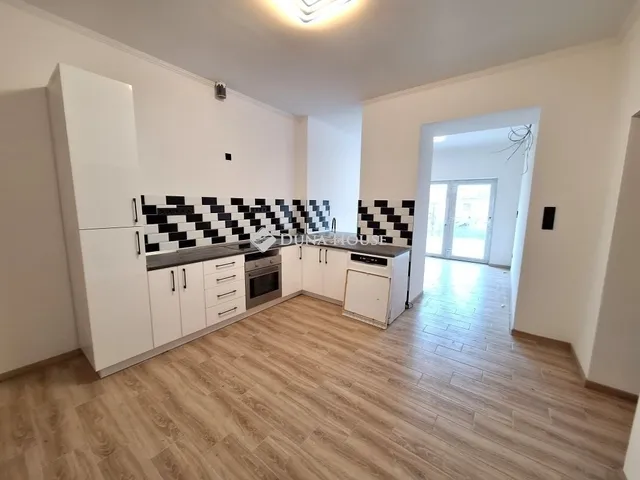 Eladó lakás Kecskemét 71 nm