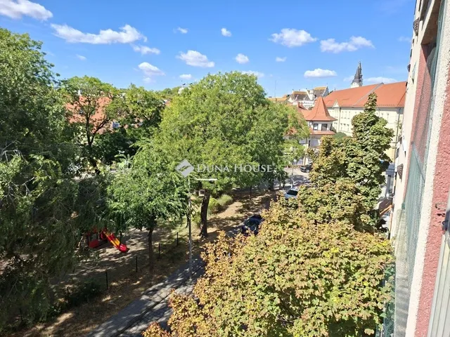 Eladó lakás Kecskemét, Belváros 66 nm