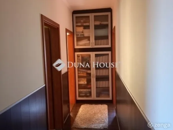 Eladó ház Nagykőrös 230 nm