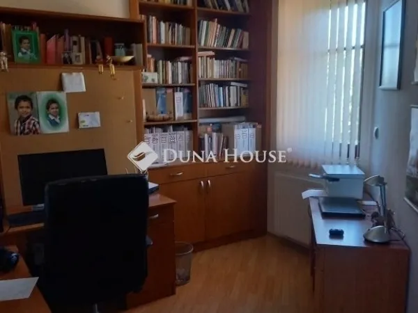 Eladó ház Nagykőrös 230 nm