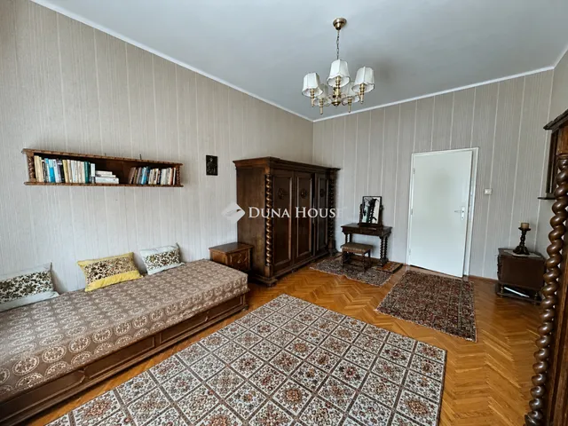 Eladó lakás Kecskemét 101 nm