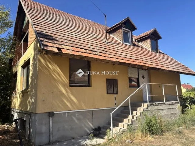 Eladó ház Lajosmizse 241 nm