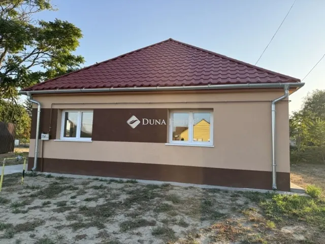 Eladó ház Lajosmizse 85 nm