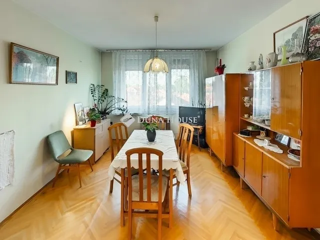 Eladó lakás Kecskemét, Belváros 66 nm