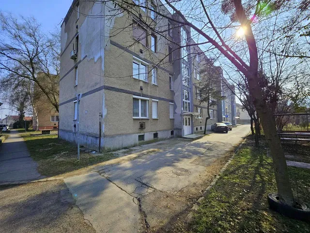 Eladó lakás Miskolc, Kilián, Kondor Béla utca 8 55 nm