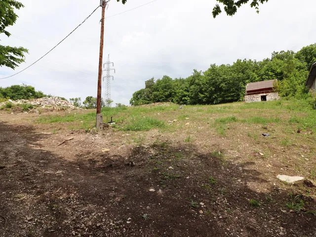 Eladó telek Miskolc, Miskolctapolca, Iglói u. 3215 nm