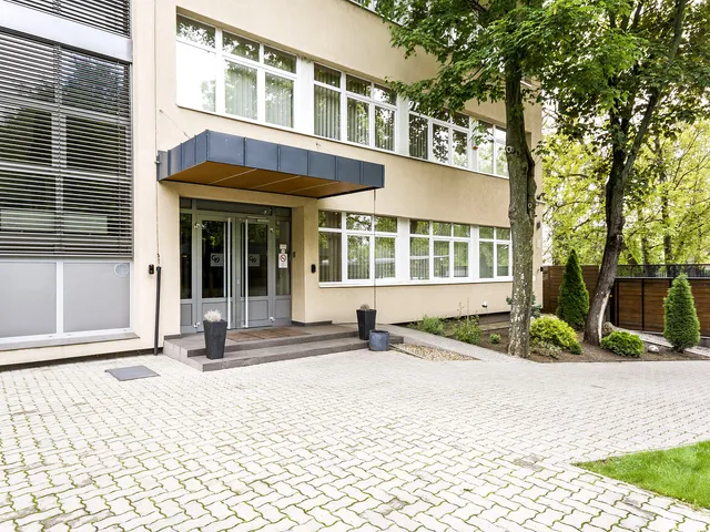 Kiadó kereskedelmi és ipari ingatlan Miskolc, Győri kapu, Kiss Ernő u. 19 478 nm