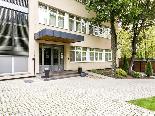 Kiadó kereskedelmi és ipari ingatlan Miskolc, Győri kapu, Kiss Ernő 19 58 nm