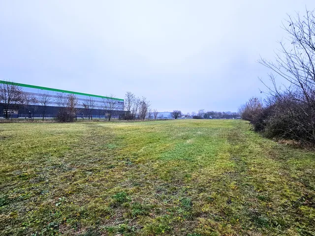 Eladó kereskedelmi és ipari ingatlan Miskolc, Szentpéteri kapu 7550 nm