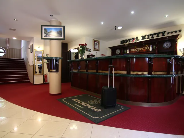 Eladó kereskedelmi és ipari ingatlan Miskolc, Miskolctapolca, Pazár István sétány 1 2400 nm